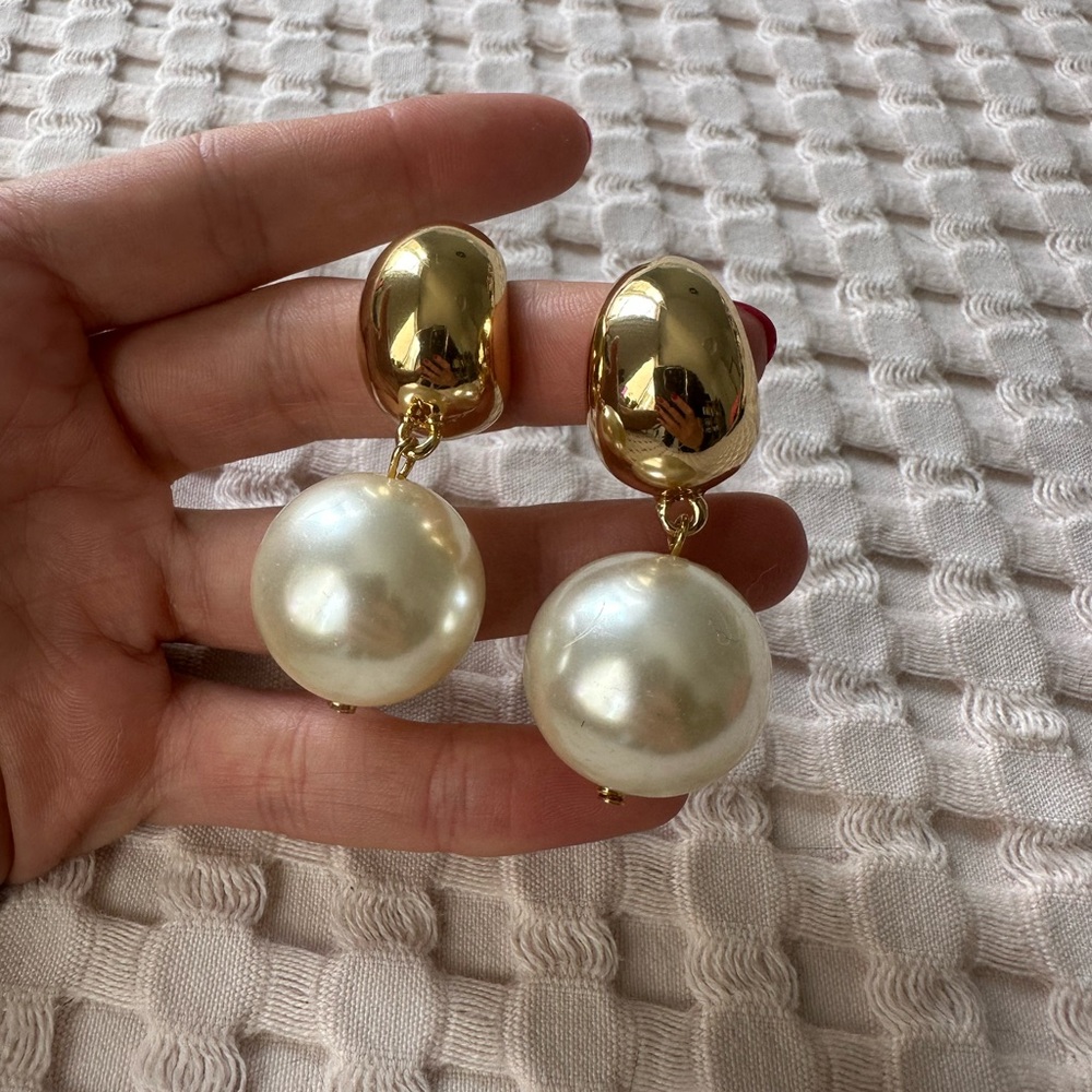 Source Unknown Gold and Pearl Statement Earrings